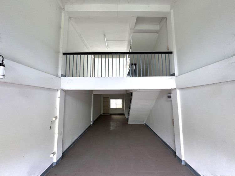 💟 อาคารพาณิชย์ โครงการจรรยาลักษณ์ เชียงใหม่ : ปรับปรุงใหม่ 💟 รูปที่ 2