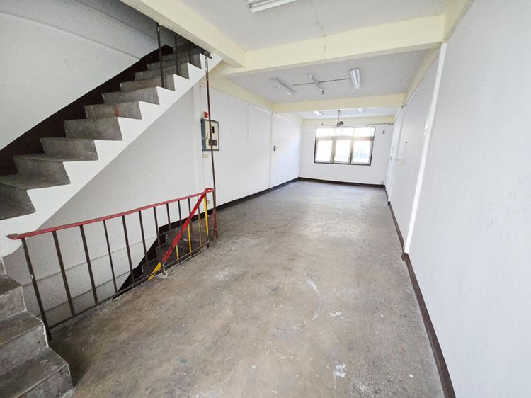 ð āļāļēāļāļēāļĢāļāļēāļāļīāļāļĒāđ āđāļāļĢāļāļāļēāļĢāļāļļāļĄāļāļāļāļķāļ 60 āļāļĩ āļĢāļēāļĐāļāļĢāđāļāļđāļĢāļāļ° ð āļĢāļđāļāļāļĩāđ 2