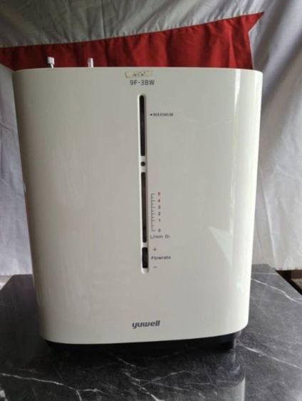 Oxygen concentrator เครื่องผลิตออกซิเจนและพ่นยายี่ห้อ yuwell รุ่น
9f-3bw