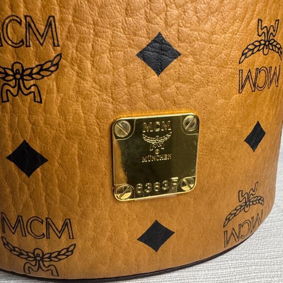 mcm bucket ของแท้ เจ้าของขายเอง รูปที่ 6