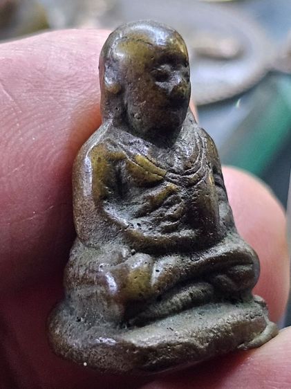 หลวงพ่อเงิน วัดบางคลาน พิมพ์ขี้ตาสามชาย  รูปที่ 4