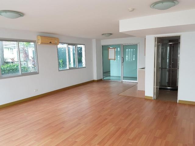 ใช่ 💟 คอนโดมิเนียมโครงการชาโตว์อินทาวน์รัชดา 💟 รูปที่ 3