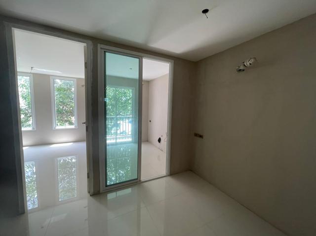 💟 คอนโดมิเนียม โครงการแมนฮัดตัน พาร์ค เรสสิเด้นท์ เซส 💟 รูปที่ 4