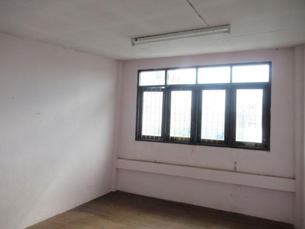 ใช่ 💟 ทาวเฮ้าส์ เมืองสุราษฎร์ธานี 💟 รูปที่ 3