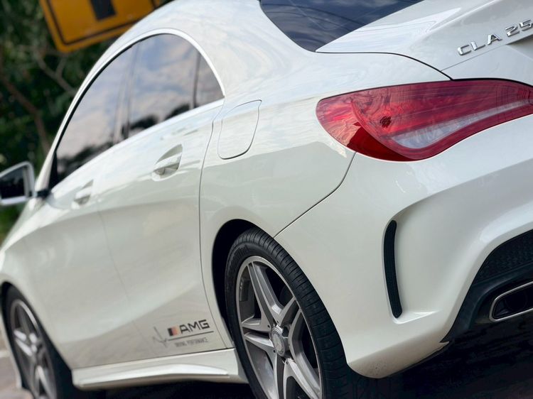รถ Mercedes-Benz CLA-Class CLA250 AMG สี ขาว