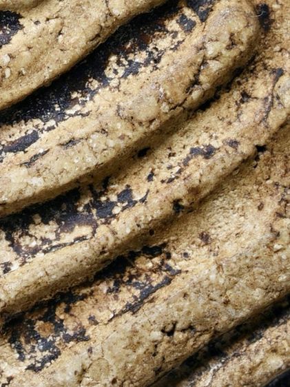 องค์ครู-ให้เช่าบูชา สมบัติบ้าน พระเบญจภาคี พระสมเด็จวัดระฆัง พิมพ์เจดีย์เอียง เนื้อเก่า รักรา รูปที่ 4