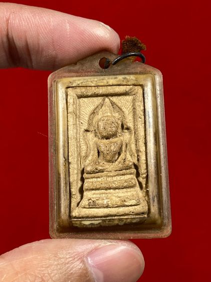 🛑 พระสมเด็จเนื้อผง พิมพ์แหวกม่าน หลวงพ่อกวย วัดโฆสิตาราม จังหวัดชัยนาท ซึ่งขึ้นชื่อเรื่องพุทธคุณด้านปลอดภัยและเมตตามหานิยม 