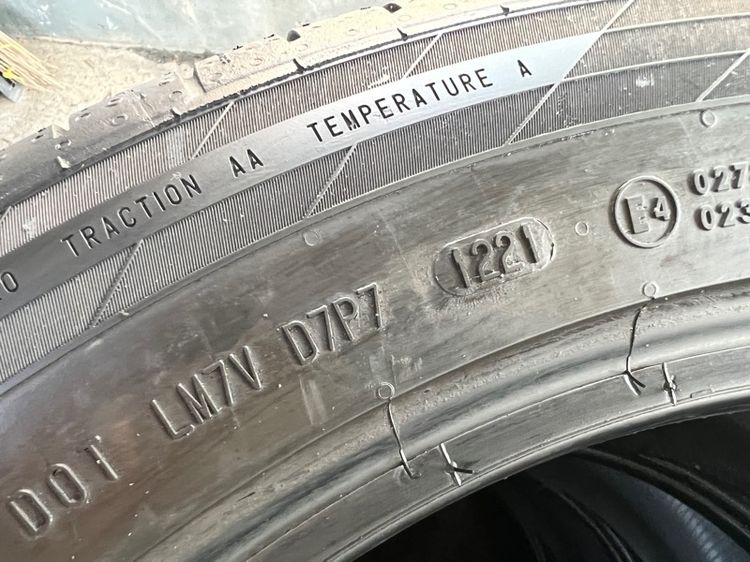 ยาง Continantal 275 45 20 เส้น 800 บาท สภาพดี รูปที่ 7