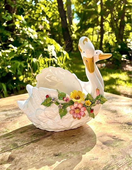 รูปปั้นหงส์คู่เซรามิค รูปที่ 4