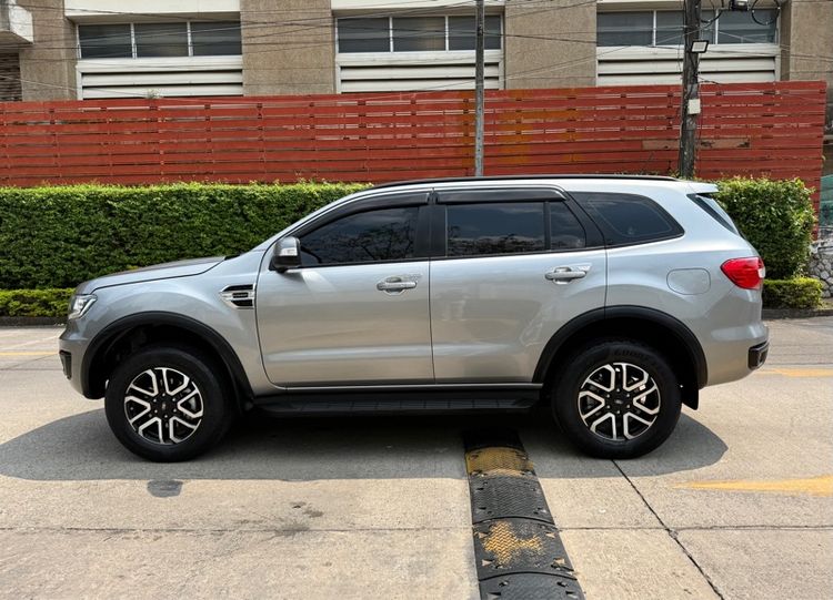 Ford Everest 2019 2.0 Turbo Trend Utility-car ดีเซล ไม่ติดแก๊ส เกียร์อัตโนมัติ เทา รูปที่ 4