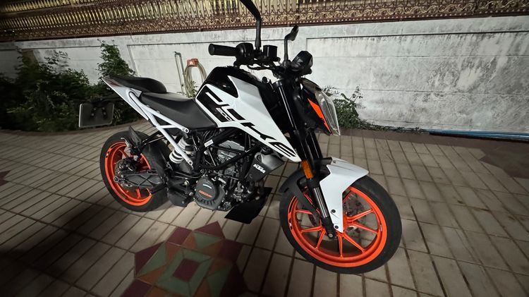 ขายKTM New Duke200 ปี2022 Sale 44000 Bath.