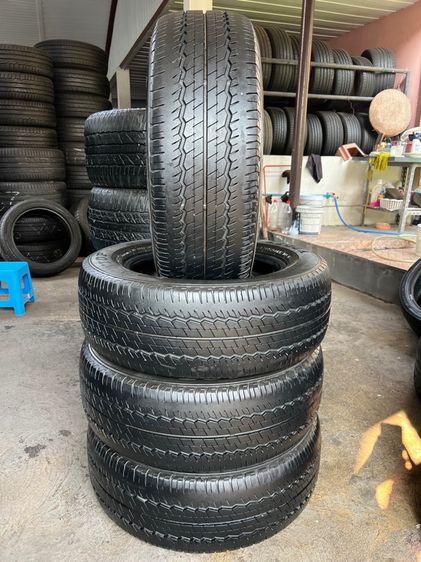 ยาง Dunlop 235 60 17 ปี23 เส้น 700 บาท สภาพดี