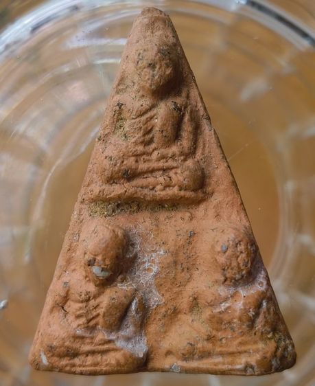 พระปิดตาหลังยันต์เก่าค่ะ รูปที่ 5