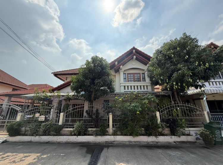 อื่นๆ ไม่มี สร้างเสร็จก่อน 2010 ขายผ่านการประมูล รหัส 1241257 บ้านเดี่ยว 2 ชั้น กัลปพฤกษ์-เทพารักษ์ สมุทรปราการ รูปที่ 2