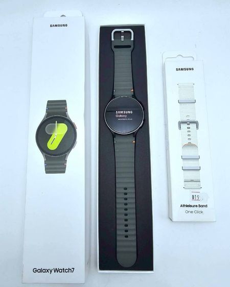 ดำ ซิลิโคน Galaxy watch7 จอ44มม. แถมสาย samsung แท้ 1 เส้น  เคส 