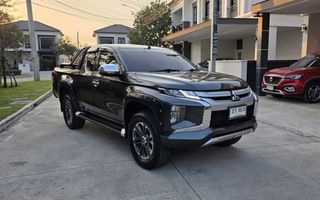TRITON 2.4GT AUTOดีเซล ตัวท๊อป ปุ่มสตาร์ท ปี2020