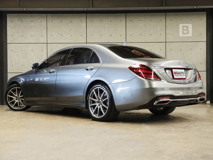 Mercedes-Benz S-Class 2020 S560 Sedan ปลั๊กอินไฮบริด (PHEV) ไม่ติดแก๊ส เกียร์อัตโนมัติ เทา รูปที่ 4