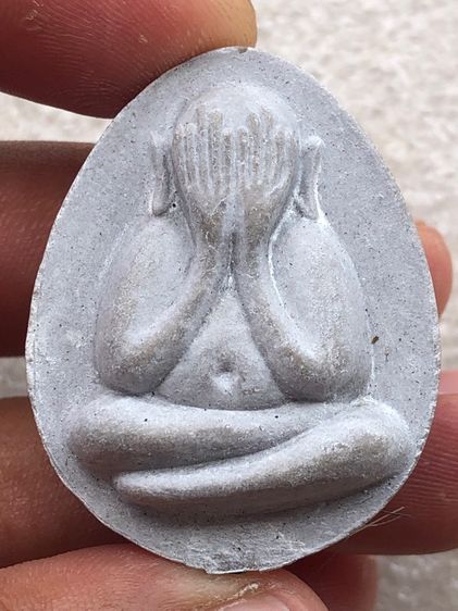 ปิดตาจัมโบ้๑ หลวงปู่โต๊ะ เนื้อผงธูป รูปที่ 2