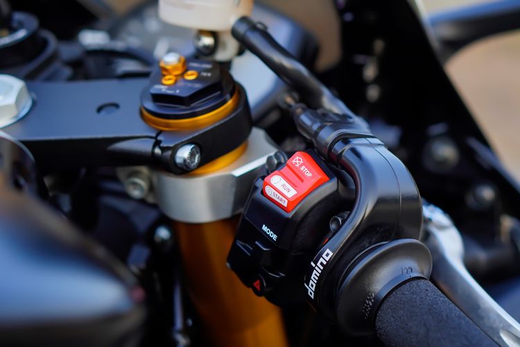 YAMAHA YZF-R6 ปี 2018 (จดทะเบียนปี 2020) ฟรีดาวน์ มาพร้อมท่อแต่ง Austin Racing แท้ รูปที่ 14