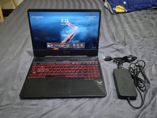 โน๊ตบุ๊ค มือสอง ( ปี 2019 )
Asus Tuf FX505DY 
 รูปที่ 3