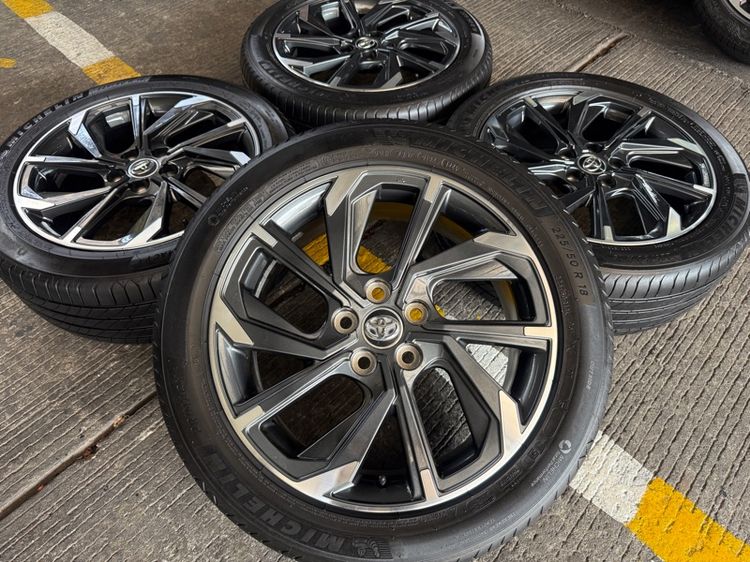 Toyota Corolla Cross GR Sport 18 นิ้ว Top 🔥