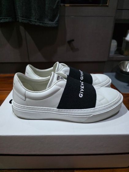 givenchy sneaker รูปที่ 3