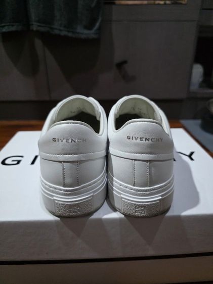 givenchy sneaker รูปที่ 4