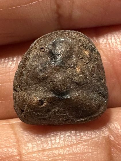 🙏พระปิดตา เนื้อผงคลุกรัก ล.พ.โต วัดเนิน พิมพ์เล็ก🙏พระปิดตาเนื้อผงคลุกรักหลังเรียบ ไม่ทราบที่ องค์ละ1850 รูปที่ 4