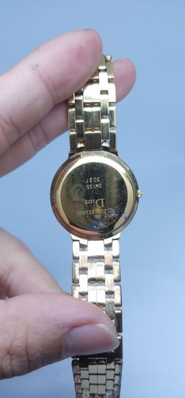 Z008 Christian Dior นาฬิกาข้อมือผู้หญิง สีทอง Swiss Made งานหรู ดีไซน์เรียบ คลาสสิก รูปที่ 3