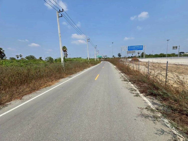 ขายด่วนที่ดินใกล้ด่านมอเตอร์เวย์ M81 เนื้อที่ 300 ตรว ติดถนนลาดยางสาธารณะ อ. เมืองนครปฐม จ. นครปฐม   รูปที่ 3