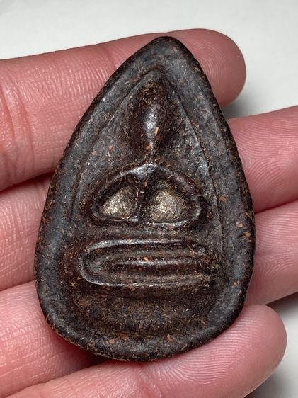 พระปิดตาเนื้อว่าน