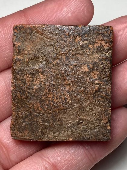 พระลีลาคู่เนื้อดิน รูปที่ 2