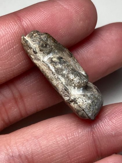 พระปิดตาเนื้อโลหะ รูปที่ 3