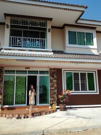 ขายบ้าน2ชั้น พร้อมที่ดิน มีโฉนดพร้อมโอน