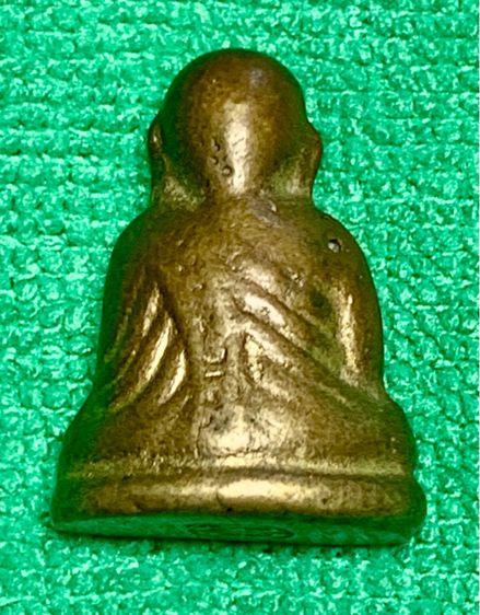 หลวงพ่อเงิน รูปที่ 2