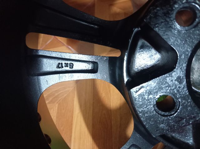 แม็กขอบ 17 5 รู 108 กว้าง 8 นิ้วทั้ง 4 วง รูปที่ 6