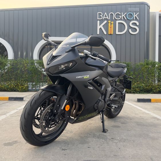 รุ่นอื่นๆ 2024 triumph Daytona