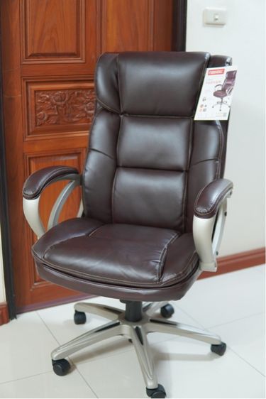 น้ำตาล เก้าอี้สำนักงาน หนัง เก้าอี้ทำงาน officemate