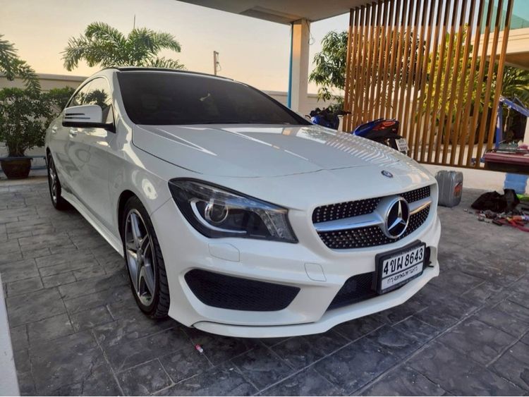Mercedes-Benz CLA-Class 2015 CLA250 AMG Sedan เบนซิน ไม่ติดแก๊ส เกียร์อัตโนมัติ ขาว รูปที่ 2