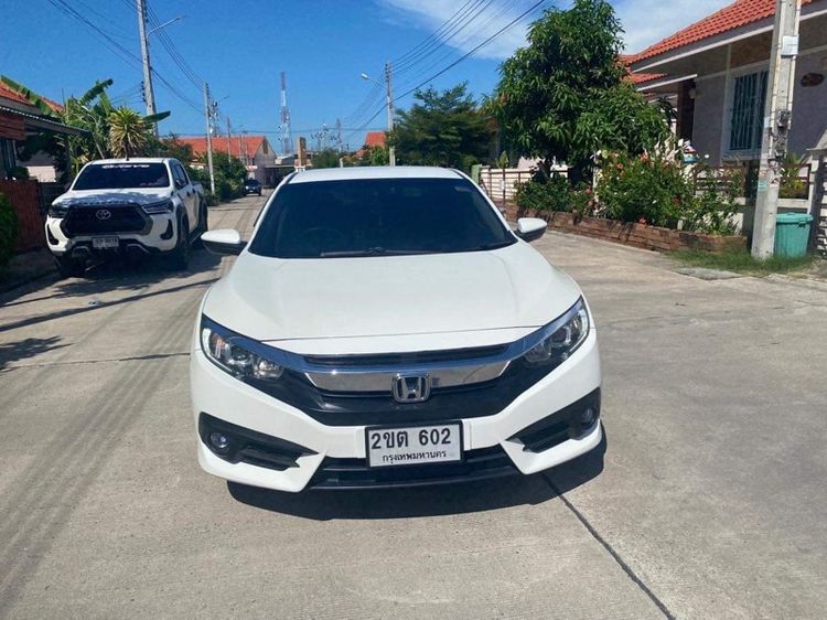 Honda Civic 2018 1.8 E i-VTEC เบนซิน ไม่ติดแก๊ส เกียร์อัตโนมัติ ขาว รูปที่ 3