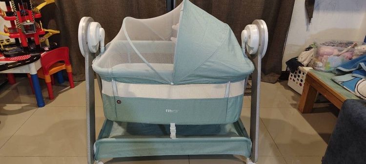 เปลไกวไฟฟ้า มาพร้อมรีโมท เเละโมบาย มีเสียงเพลง