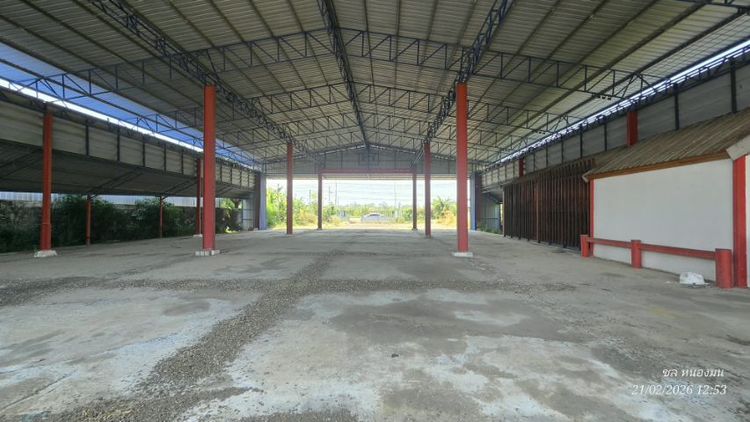 ใช่ ขายที่ดินพร้อมสิ่งปลูกสร้างโกดังเนื้อที่4ไร่ รูปที่ 3