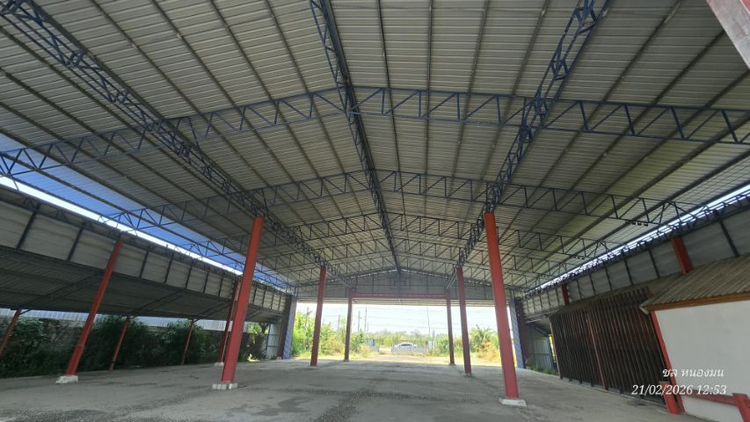 ใช่ ขายที่ดินพร้อมสิ่งปลูกสร้างโกดังเนื้อที่4ไร่ รูปที่ 2