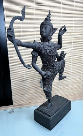 พระบูชาพ่อปู่ยานารายณ์ทอง (พระนารายณ์แผลงศร) ของ อ.ศรเทพ ศรทอง 