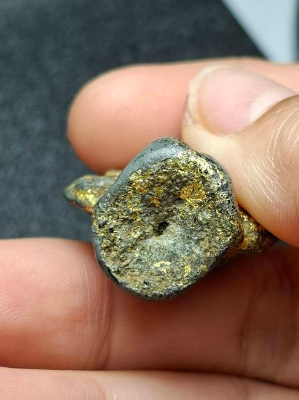 พระอุปคุตพิมพ์ใหญ่สองหน้า เนื้อชินเขียว กรุวัดวังบัว จ.เพชรบุรี  รูปที่ 13