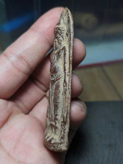  พระร่วงหลังรางปืนสนิมแดง กรุวัดพระศรีรัตนมหาธาตุ(เมืองเชลียง)จังหวัดสุโขทัย
    ได้บ้านมาค่ะ รูปที่ 3