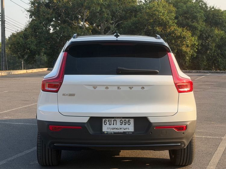 Volvo EX40 2023 Ultra Single Motor ไฟฟ้า เกียร์อัตโนมัติ ขาว รูปที่ 4