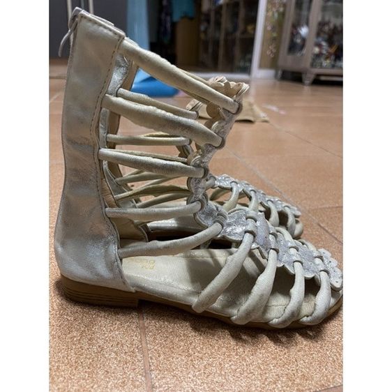 รองเท้าแฟชั่นเด็กผู้หญิง มือสอง เบอร์ 35 รูปที่ 3