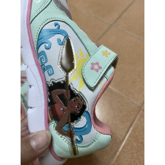 รองเท้าเด็ก ลาย moana เบอร์ 12 “มือสอง” ขนาดเท้ายาว 21 ซม.  ของใหม่ใส่ไม่กี่ครั้ง รูปที่ 6
