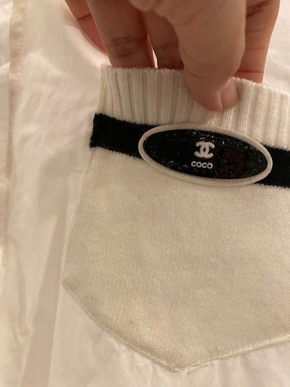 ชาแนล(ติดจองค่ะ) เชิ้ตแขนยาว สภาพใหม่เอี่ยม  รูปที่ 4